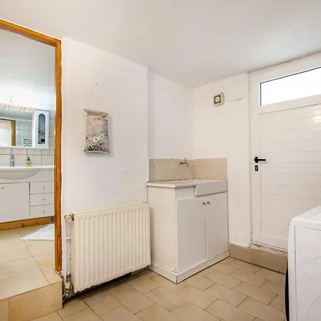 Spiti Dyo Semesterbostad *