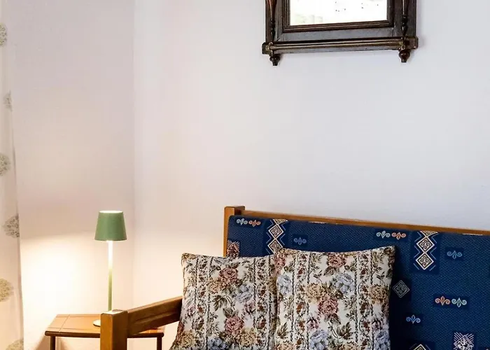 Spiti Dyo * Theologos (Thasos)